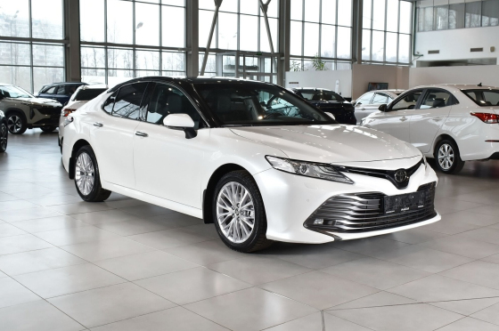 Toyota Camry, VIII (XV70), 2021